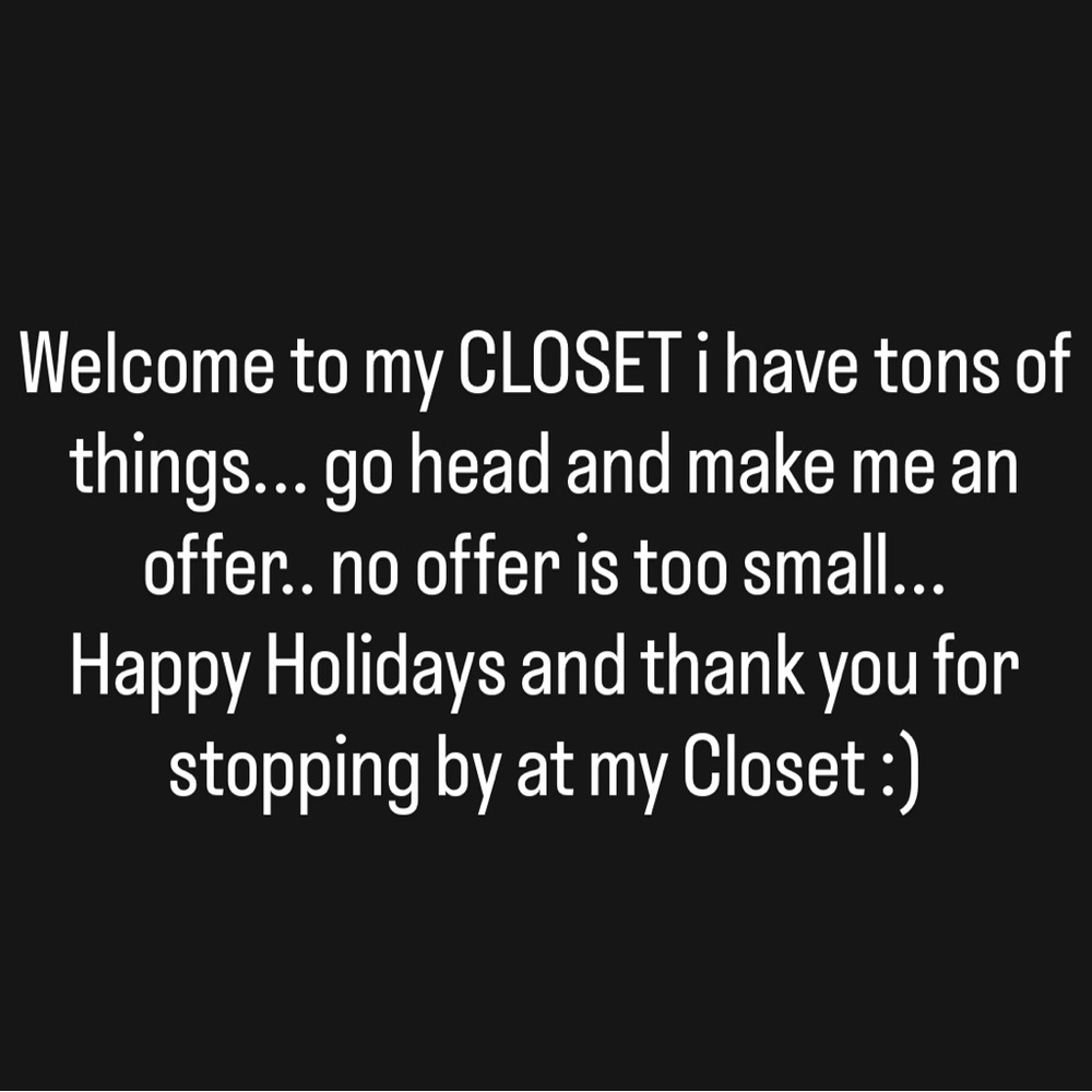 Welcome Sign for Online Closet